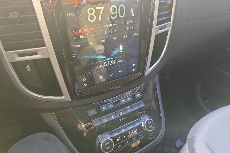 Used Mercedes-Benz Vito 2016 2.0T Business Edition
