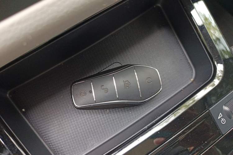 Used BYD Yuan Pro 2021 401 km Deluxe Version
