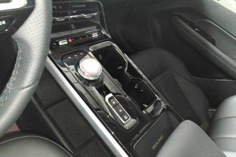 Used Wuling Xingguang 2024 Co-Creation Edition 150 Flagship Model
