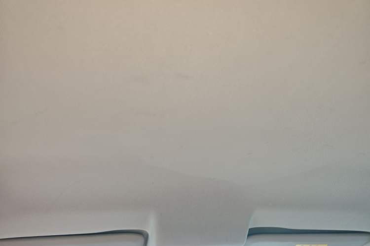 Used Chevrolet Cruze 2015 1.5L Classic SL MT Headliner