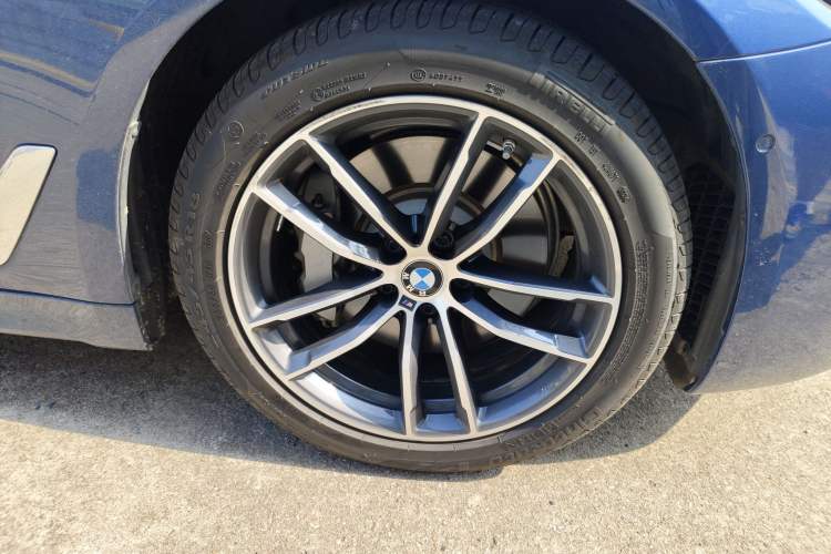 Used BMW 5 Series New Energy 2021 Restyled 535Le M Sport Package
