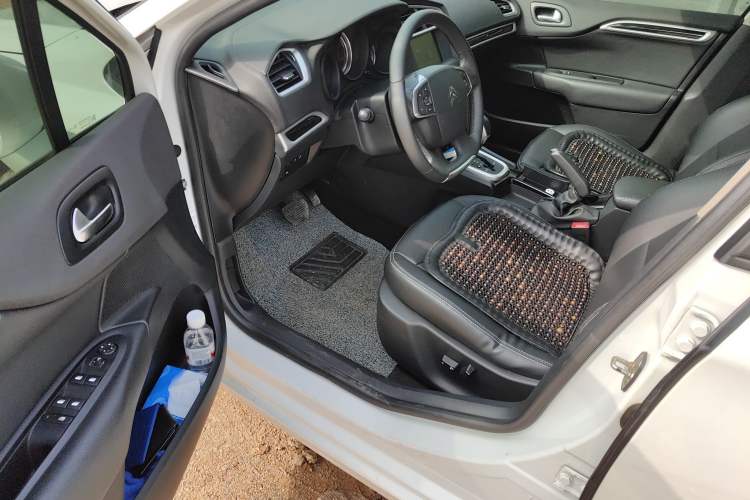 Used Citroen C4L 2015 1.2T Automatic Luxury Edition