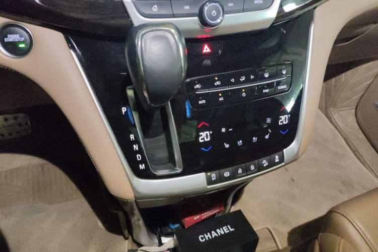 Used Buick GL8 2017 ES 28T Flagship Model China V Standard