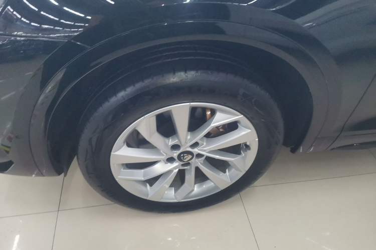 Used Audi Q5L 2022 40T Luxury Dynamic Model
