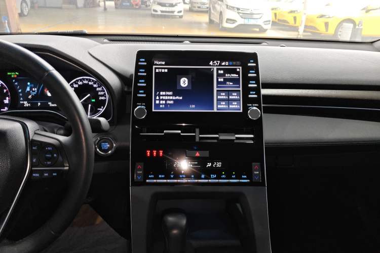 Used Toyota Avalon 2019 2.0L XLE Premium Edition China VI
