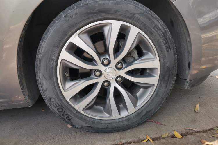 Used Buick GT 2019 18T Automatic Connected Elite Model China VI Standard
