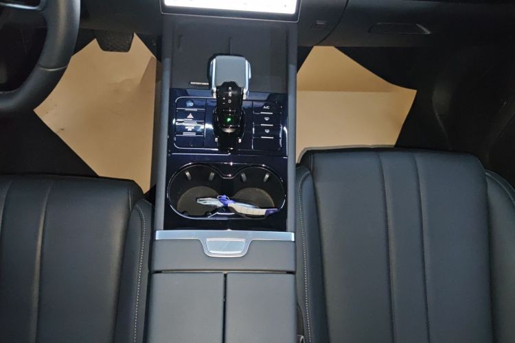 Used Chery Tiggo 7 2025 High-Performance Version 1.6T Two-Wheel Drive Edition Gear Lever