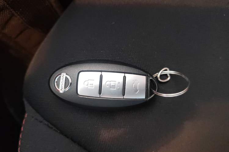 Used Nissan Lannia 2019 1.6L CVT Smart Connect Smart Cool Version China VI Standard Vehicle Key