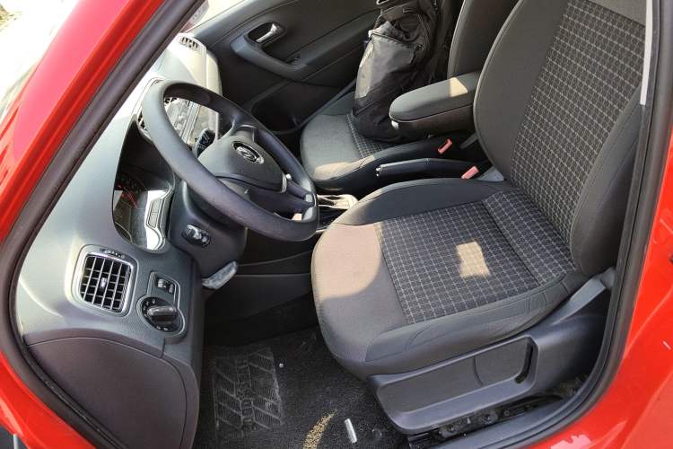 Used Volkswagen Polo 2014 1.4L Automatic Comfort Edition Left Front Seat