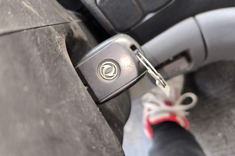 Used FORTHING Lingzhi 2012 Passenger Version 1.6L Comfort Edition