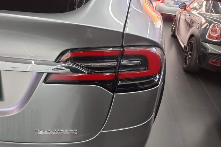 Used Tesla Model X 2017 X 100D Long Range Edition
