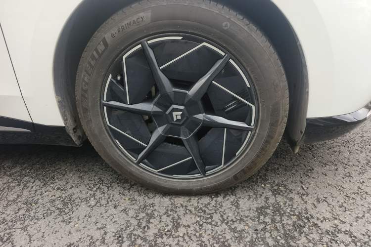 Used Hyptec HT 2023 670 Rear-Drive Ultra-High Voltage Version
