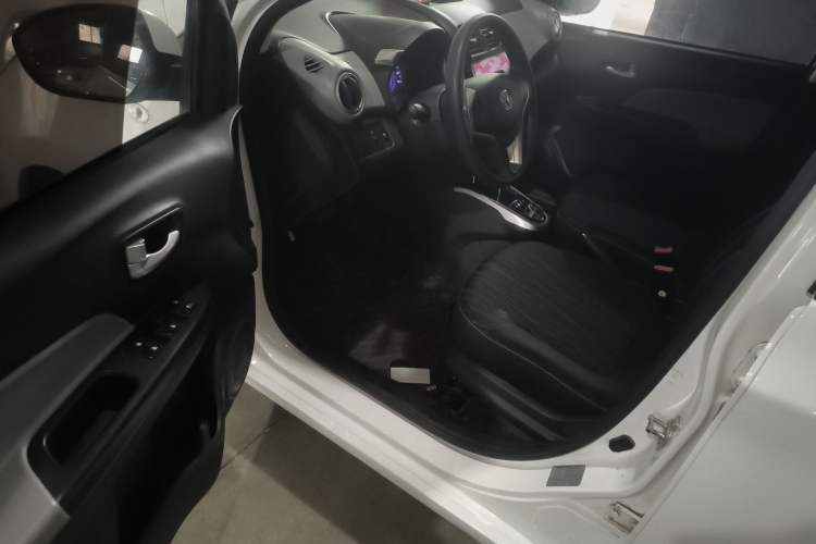 Used CHANGAN Benni E-Star 2021 National Edition Xin Yue Version Lithium Iron Phosphate (31.86 kWh) Driver Seat