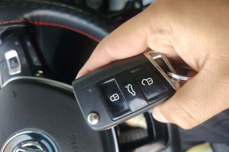 Used Volkswagen Tayron 2019 330TSI Two-Wheel Drive Luxury Model China VI Standard