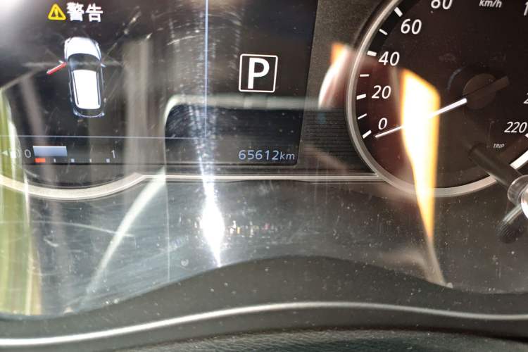 Used Nissan Kicks 2019 1.5L CVT Smart Connect Luxury Edition
