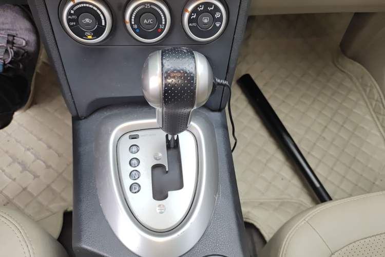 Used Nissan Qashqai 2012 2.0 XV LE CVT 2WD
