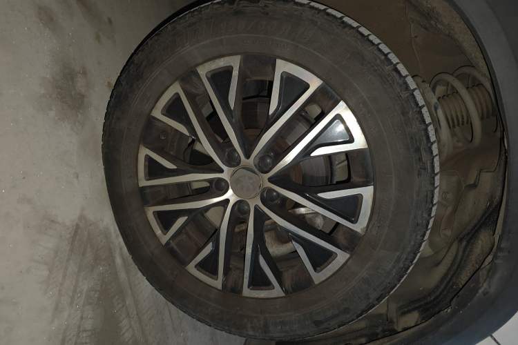 Used BYD Song New Energy 2017 Song DM 1.5TID All-Wheel Drive Prestige Model
