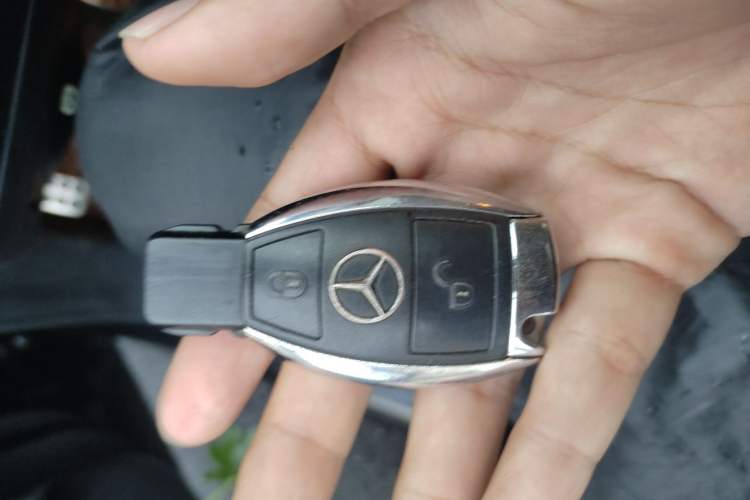 Used Mercedes-Benz R-Class 2014 R 320 4MATIC Business Model Vehicle Key