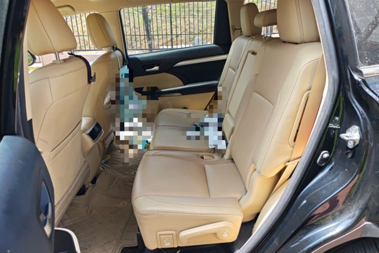 Used Toyota Highlander 2018 2.0T Four-Wheel Drive Elite Edition 7 Seats China VI Standard Left Rear Seat