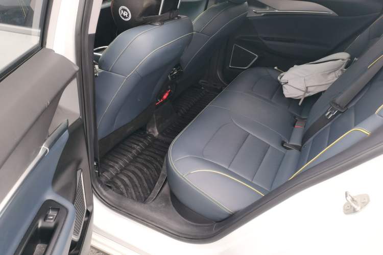 Used Geometry G6 2024 410 km Premium Version