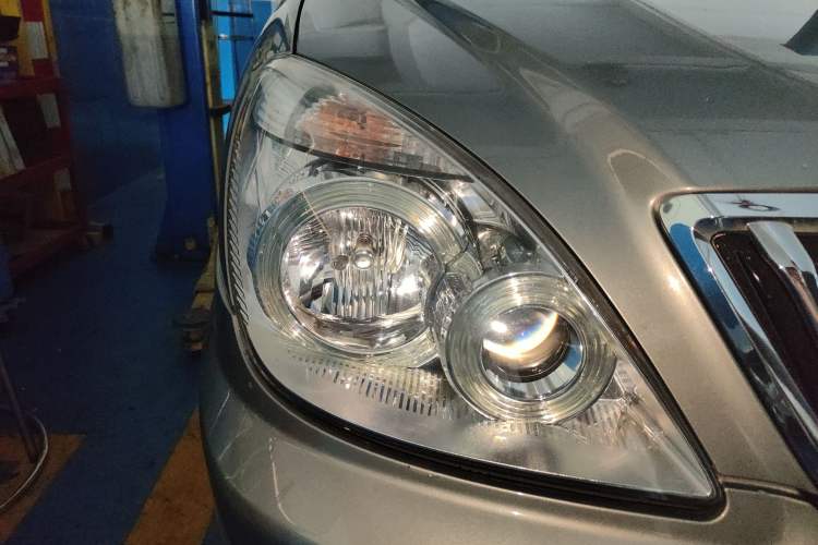 Used Buick GL8 2011 2.4L LT Executive Edition