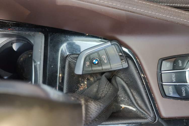 Used BMW X1 2016 sDrive20Li Luxury Model
