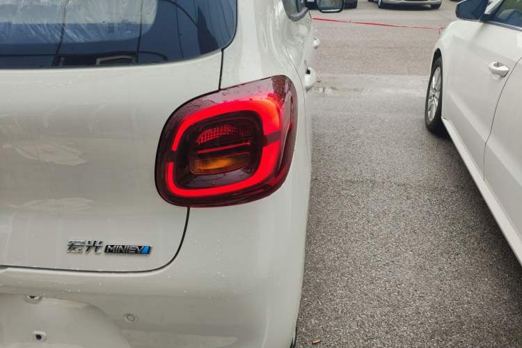 Used Wuling Hongguang MINIEV 2025 Four-Door Version Advanced Edition