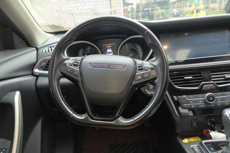 Used Venucia T90 2017 2.0L CVT Leading Edition Steering Wheel