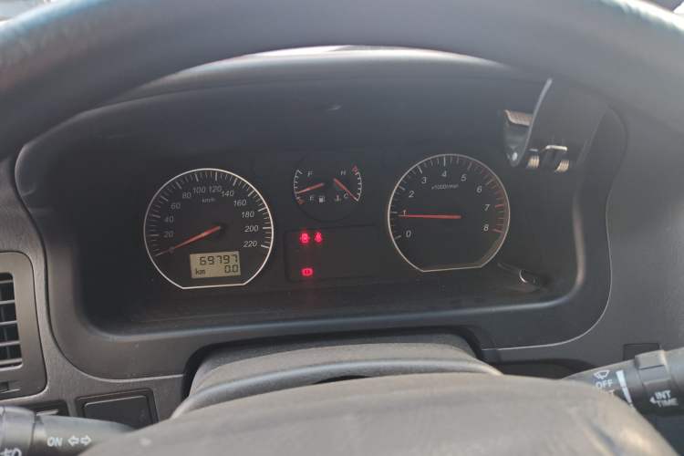 Used Jinbei Express 2018 2.0L Standard Version V19