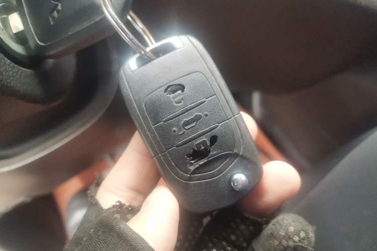 Used Wuling Hongguang 2019 1.5L S Standard Version China VI LAR
