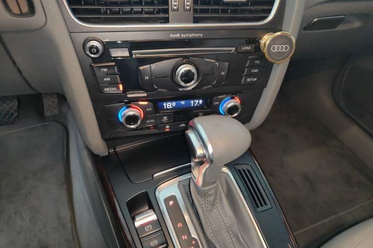 Used Audi A4L 2016 35 TFSI Collector's Edition Automatic Standard Model