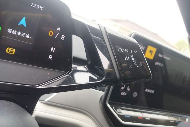 Used Volkswagen ID.6 CROZZ 2022 Long-Range PRO Edition Gear Lever