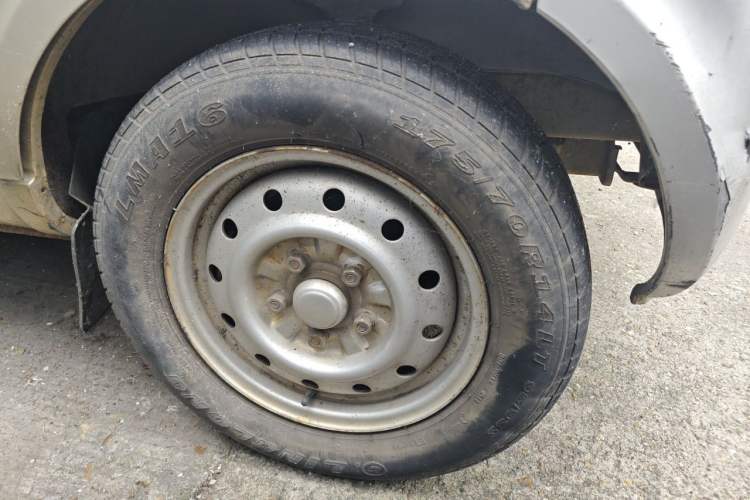 Used Wuling Rongguang 2012 1.5L Extended Basic Version
