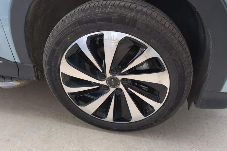 Used BYD Song PLUS New Energy 2023 Champion Edition EV 520KM Prestige Model Exterior 4