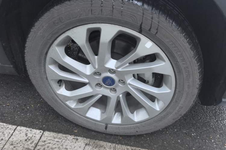 Used Ford Equator 2021 EcoBoost 225 Platinum Edition 7-Seater
