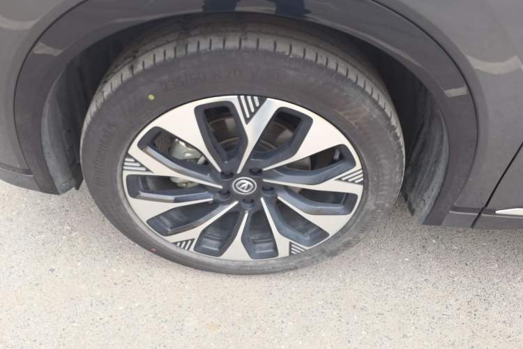 Used CHANGAN CS75 PLUS 2025 4th Generation UItra 2.0T New Blue Whale Smart Intelligent Powertrain Version
