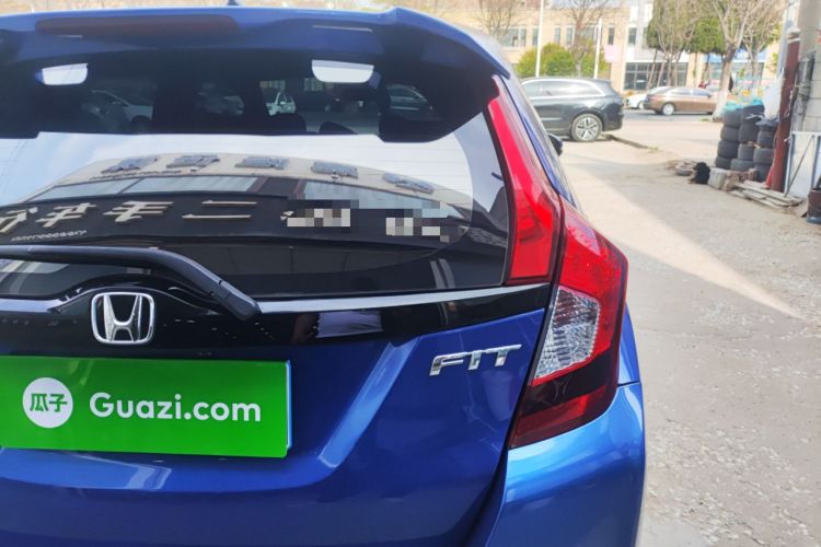 Used Honda Fit 2016 1.5L LX CVT Comfort Model Right Rear Taillight