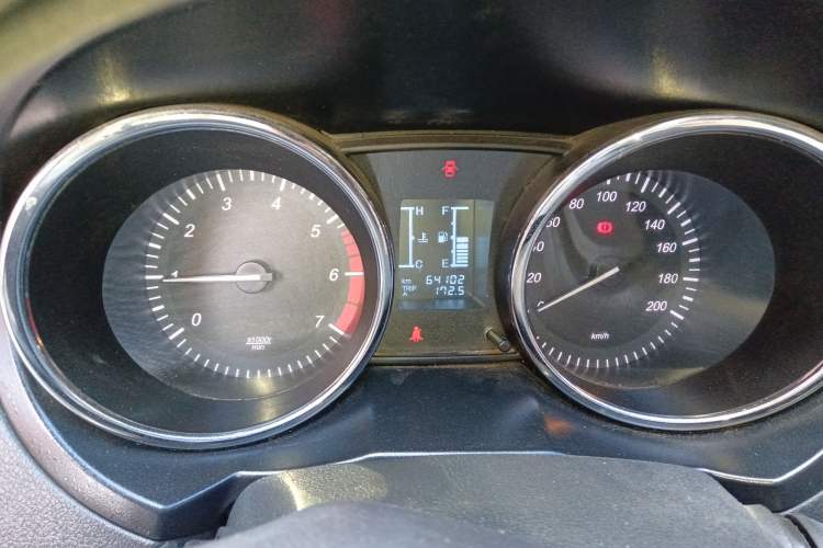 Used HYOSOW S3 2014 1.5L Luxury Version China IV Emission Standard
