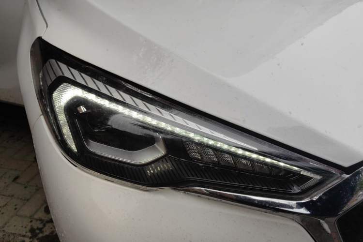 Used Hongqi E-HS3 2019 Zhilian Qiyue Two-Wheel Drive Version