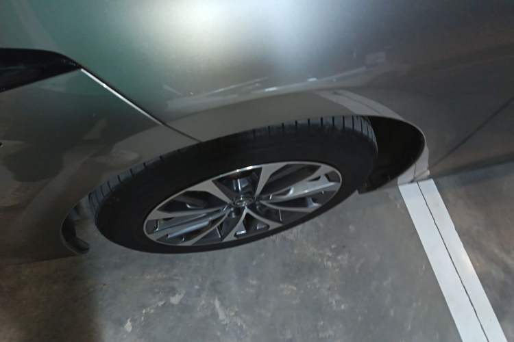 Used Lexus ES 2025 200 Premium Edition