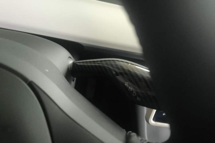 Used Tesla Model Y 2022 Rear-Wheel-Drive Version
