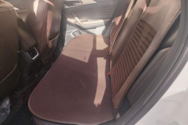 Used CHANGAN CS35PLUS 2018 1.6L Automatic Changlian Edition China V Standard
