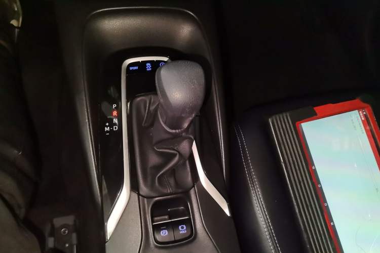 Used Toyota Levin 2021 185T CVT Luxury Edition Gear Lever