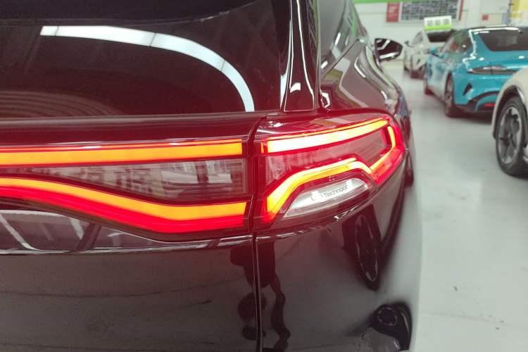 Used BYD Tang New Energy 2022 DM-p 215KM Four-Wheel Drive Flagship Model