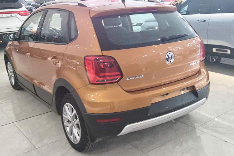 Used Volkswagen Polo 2014 1.6L Cross Polo Automatic