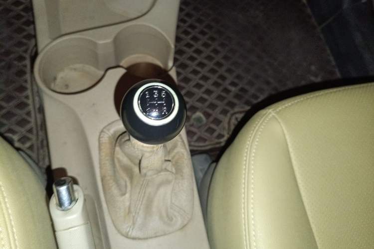 Used Kia Sportage 2013 2.0L Manual Two-Wheel Drive GL Trim
