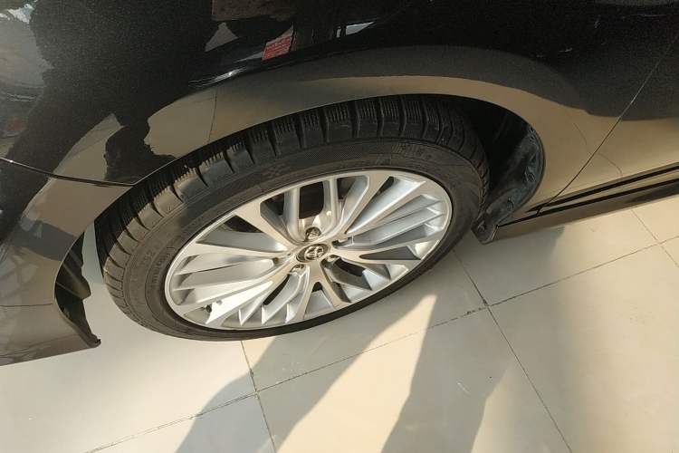 Used Toyota Camry 2019 Revised Version 2.5G Luxury Edition Left Front Wheel Hub