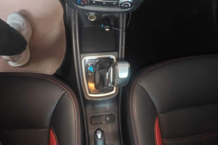 Used Haval H1 2015 1.5L AMT Luxury Model