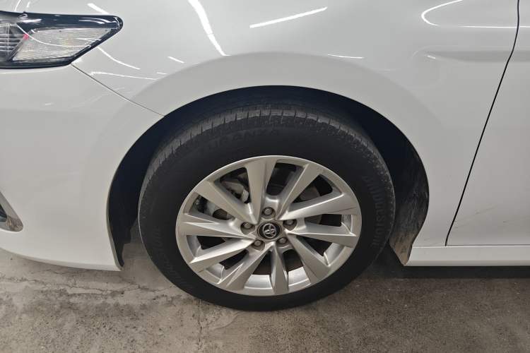 Used Toyota Camry 2022 2.0GVP Premier Edition Left Front Wheel Hub