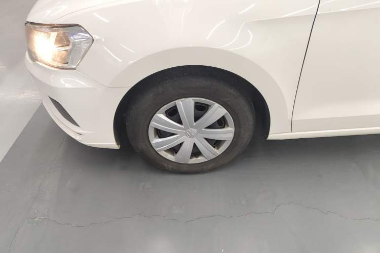 Used Volkswagen Jetta 2017 1.5L Manual Fashion Edition
